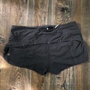Lululemon shorts sz 8